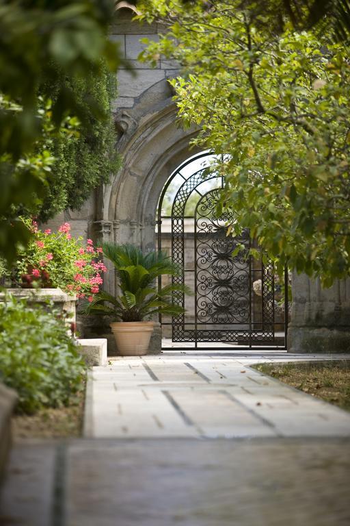 Les Arbousiers Hotel Céret Екстериор снимка