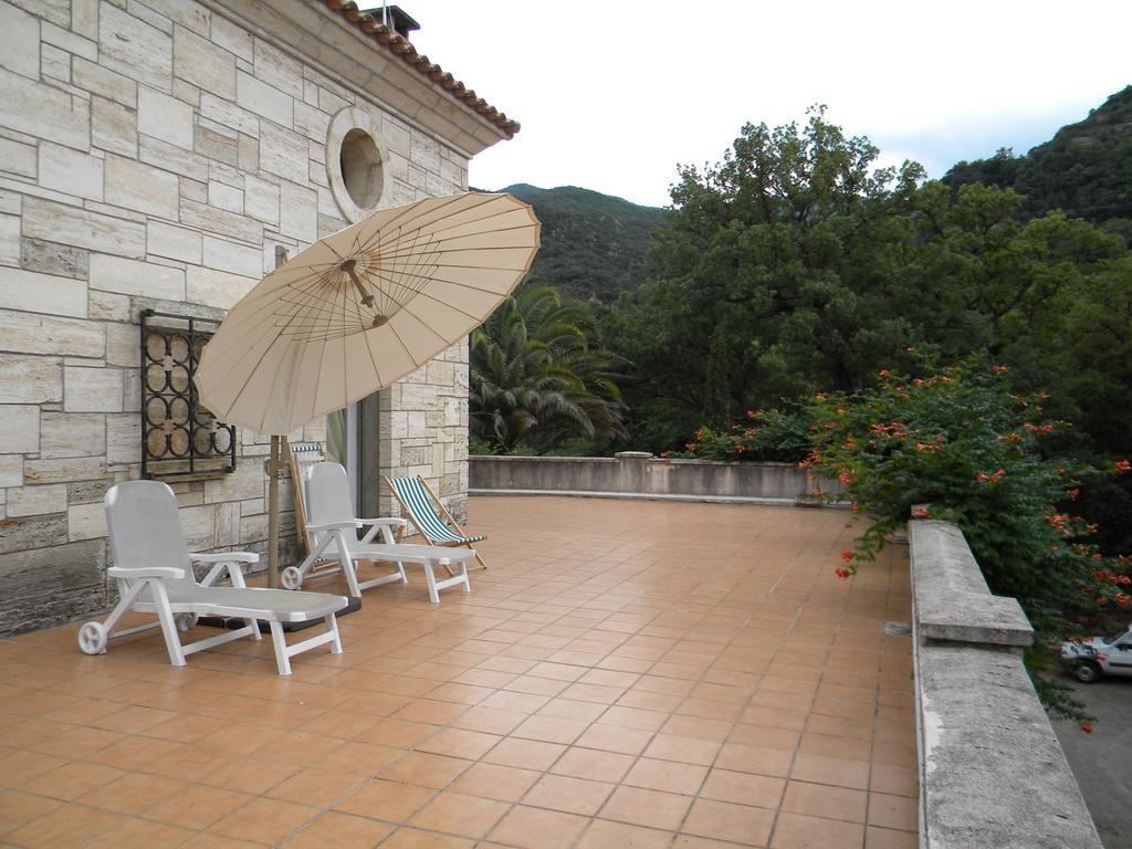 Les Arbousiers Hotel Céret Стая снимка